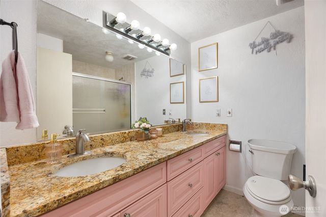 915 E Elsinore Street, Othello, WA 99344