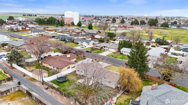 915 E Elsinore Street, Othello, WA 99344