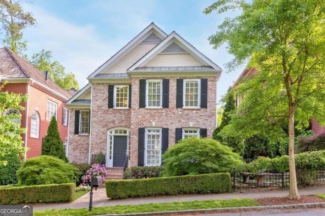 704 Longleaf Drive NE, Atlanta, GA 30342