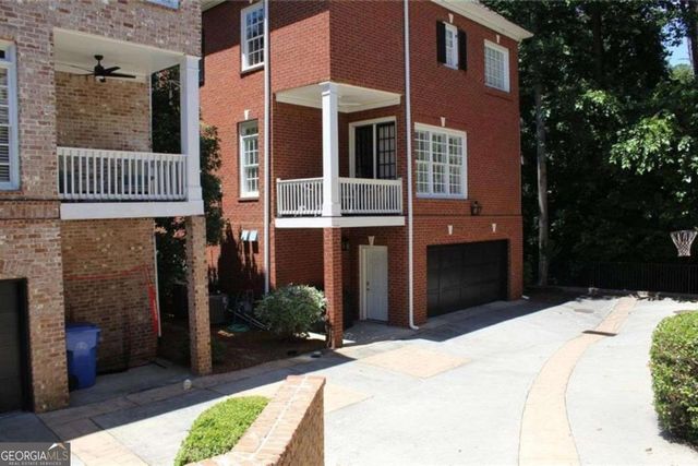 704 Longleaf Drive NE, Atlanta, GA 30342