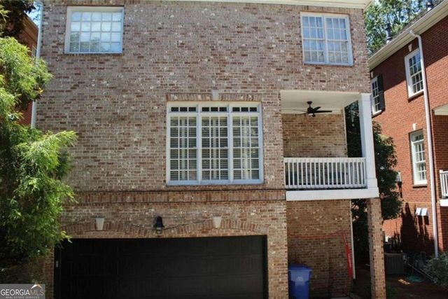 704 Longleaf Drive NE, Atlanta, GA 30342