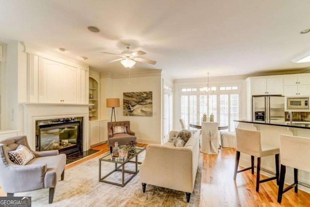 704 Longleaf Drive NE, Atlanta, GA 30342