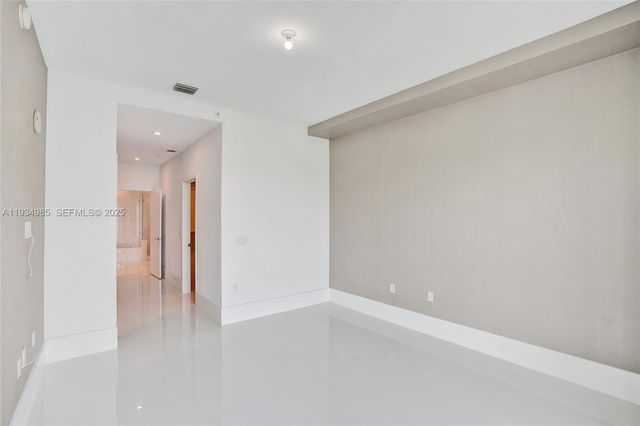 300 Sunny Isles Boulevard 4TS04, Sunny Isles Beach, FL 33160