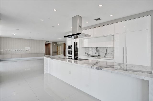 300 Sunny Isles Boulevard 4TS04, Sunny Isles Beach, FL 33160