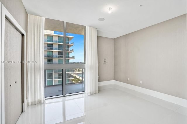 300 Sunny Isles Boulevard 4TS04, Sunny Isles Beach, FL 33160