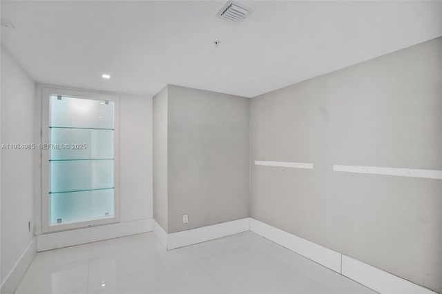 300 Sunny Isles Boulevard 4TS04, Sunny Isles Beach, FL 33160