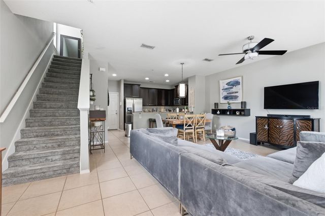684 HOPEMORE PLACE, Casselberry, FL 32707