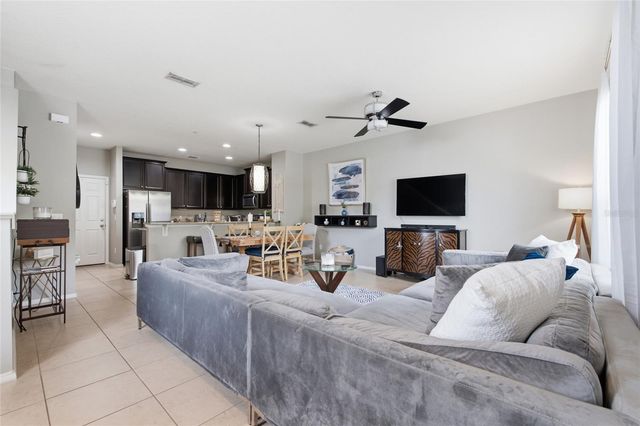 684 HOPEMORE PLACE, Casselberry, FL 32707