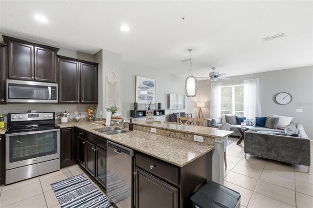 684 HOPEMORE PLACE, Casselberry, FL 32707