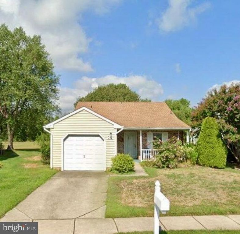 83 EDDYSTONEWAY WAY, Mt Laurel, NJ 08054