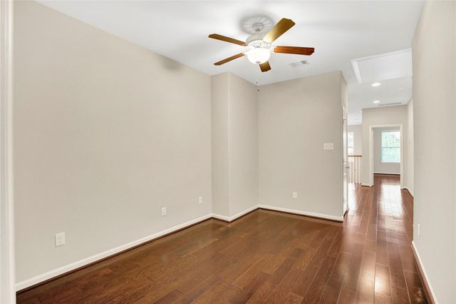 19 Kendrick Pines Boulevard, Spring, TX 77389