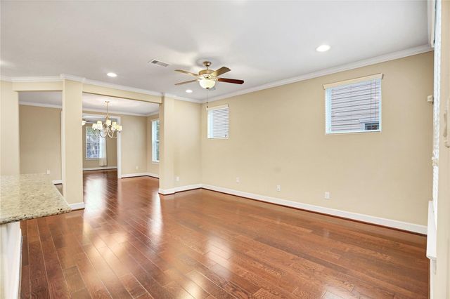 19 Kendrick Pines Boulevard, Spring, TX 77389