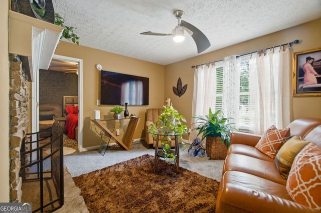 40 Cade Court, Dallas, GA 30157