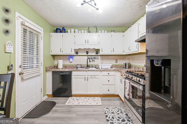 40 Cade Court, Dallas, GA 30157