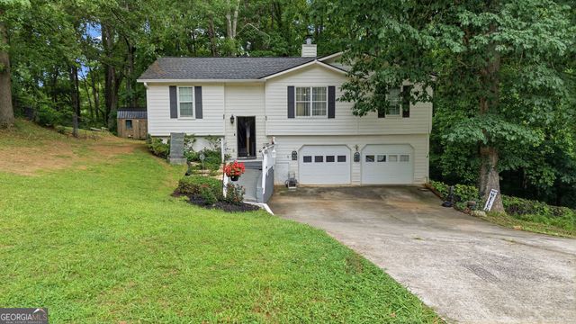 40 Cade Court, Dallas, GA 30157