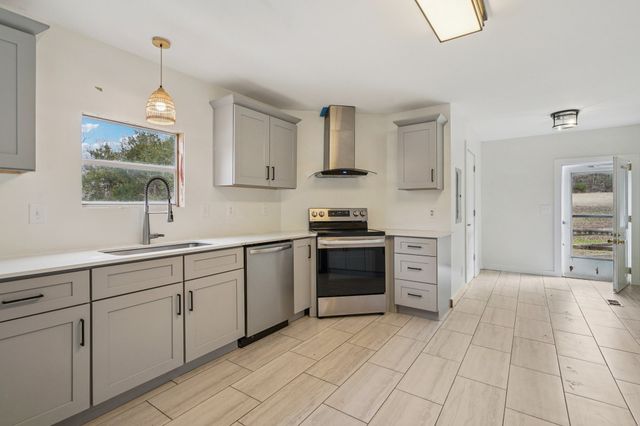 4748 Kedron Rd, Spring Hill, TN 37174