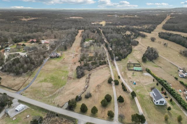 4748 Kedron Rd, Spring Hill, TN 37174