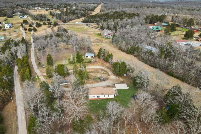 4748 Kedron Rd, Spring Hill, TN 37174