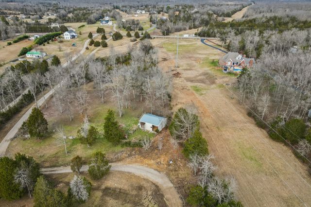 4748 Kedron Rd, Spring Hill, TN 37174