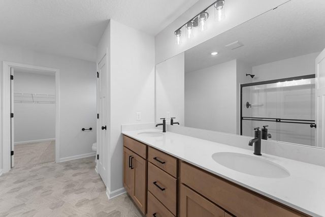 6431 Jarvis Avenue, Cottage Grove, MN 55016