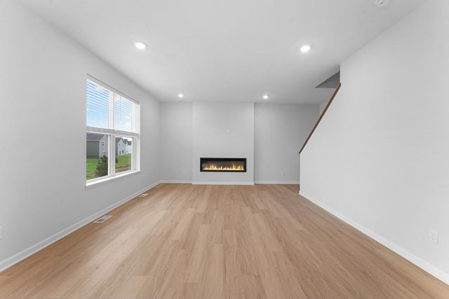 6431 Jarvis Avenue, Cottage Grove, MN 55016