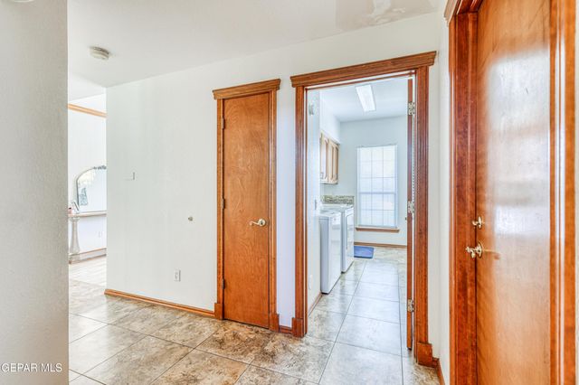 6617 Isla del Rey Drive, El Paso, TX 79912