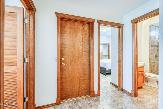 6617 Isla del Rey Drive, El Paso, TX 79912