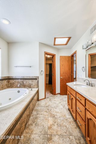 6617 Isla del Rey Drive, El Paso, TX 79912