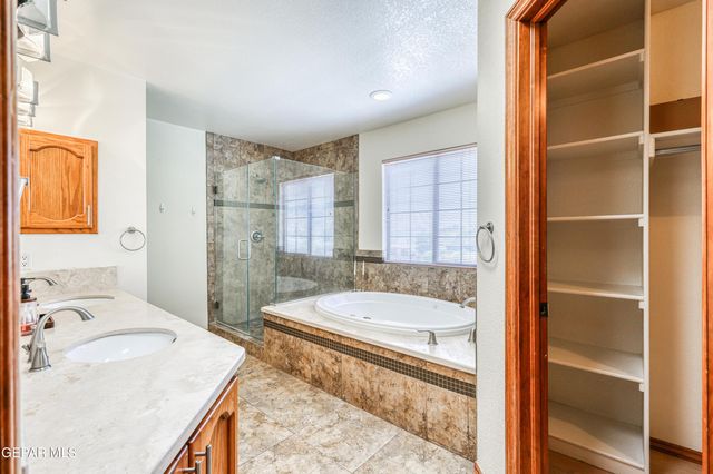 6617 Isla del Rey Drive, El Paso, TX 79912