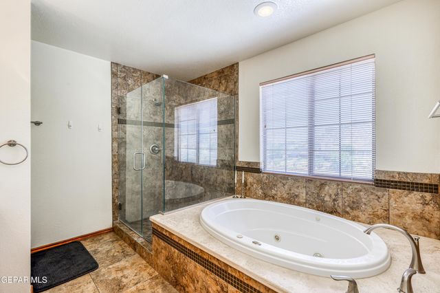 6617 Isla del Rey Drive, El Paso, TX 79912