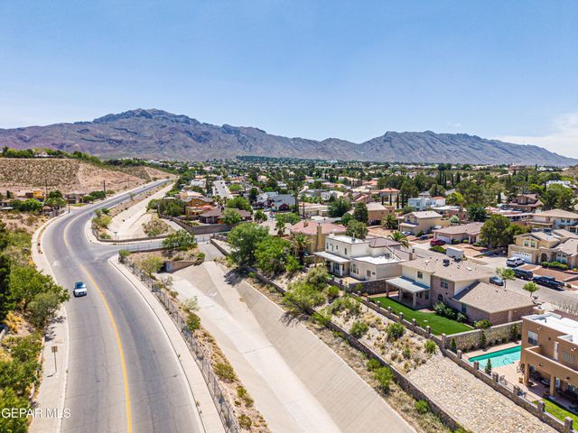 6617 Isla del Rey Drive, El Paso, TX 79912