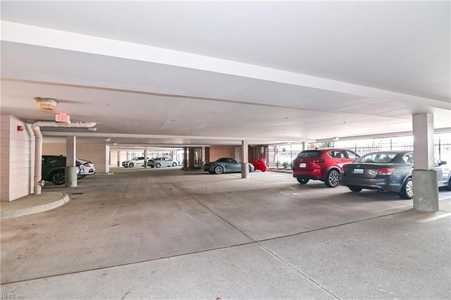 249 W Freemason St Apt 308, Norfolk, VA 23510