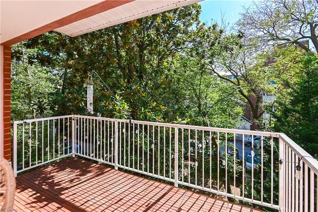 249 W Freemason St Apt 308, Norfolk, VA 23510