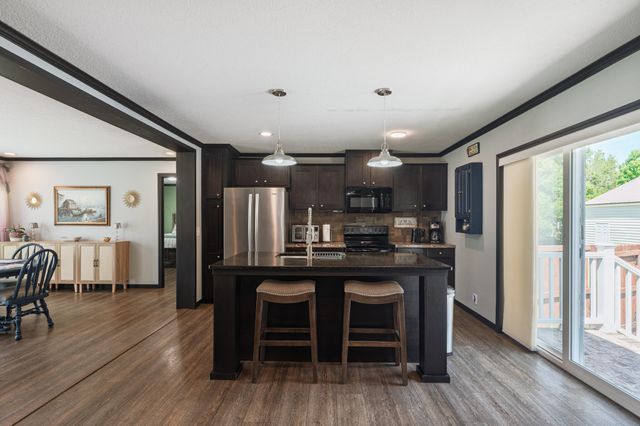 752 Nancys Place, Ridgeville, SC 29472