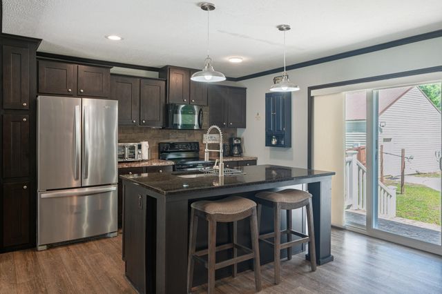 752 Nancys Place, Ridgeville, SC 29472