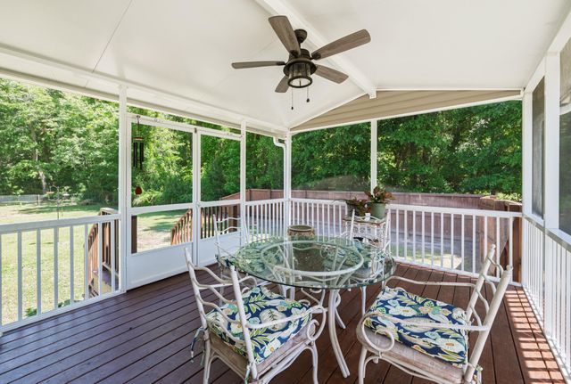 752 Nancys Place, Ridgeville, SC 29472