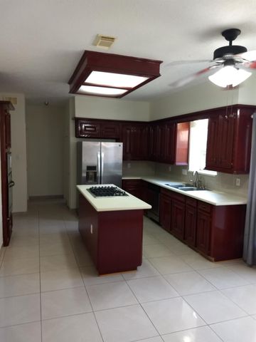 7211 N Hearthstone Green Drive, Houston, TX 77095