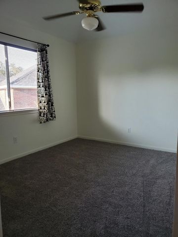 7211 N Hearthstone Green Drive, Houston, TX 77095