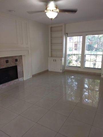 7211 N Hearthstone Green Drive, Houston, TX 77095