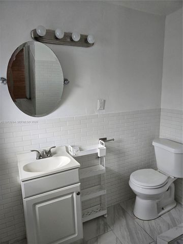 1445 N Andrews Ave B, Fort Lauderdale, FL 33311