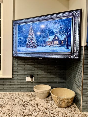 747 Delius Street, Aurora, IL 60505