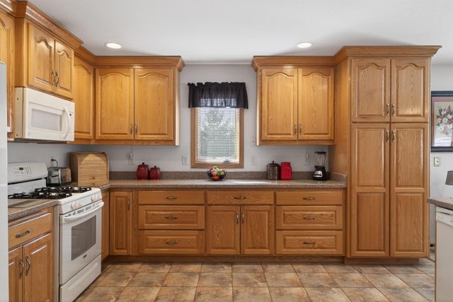 12162 70th Street, Brainerd, MN 56401