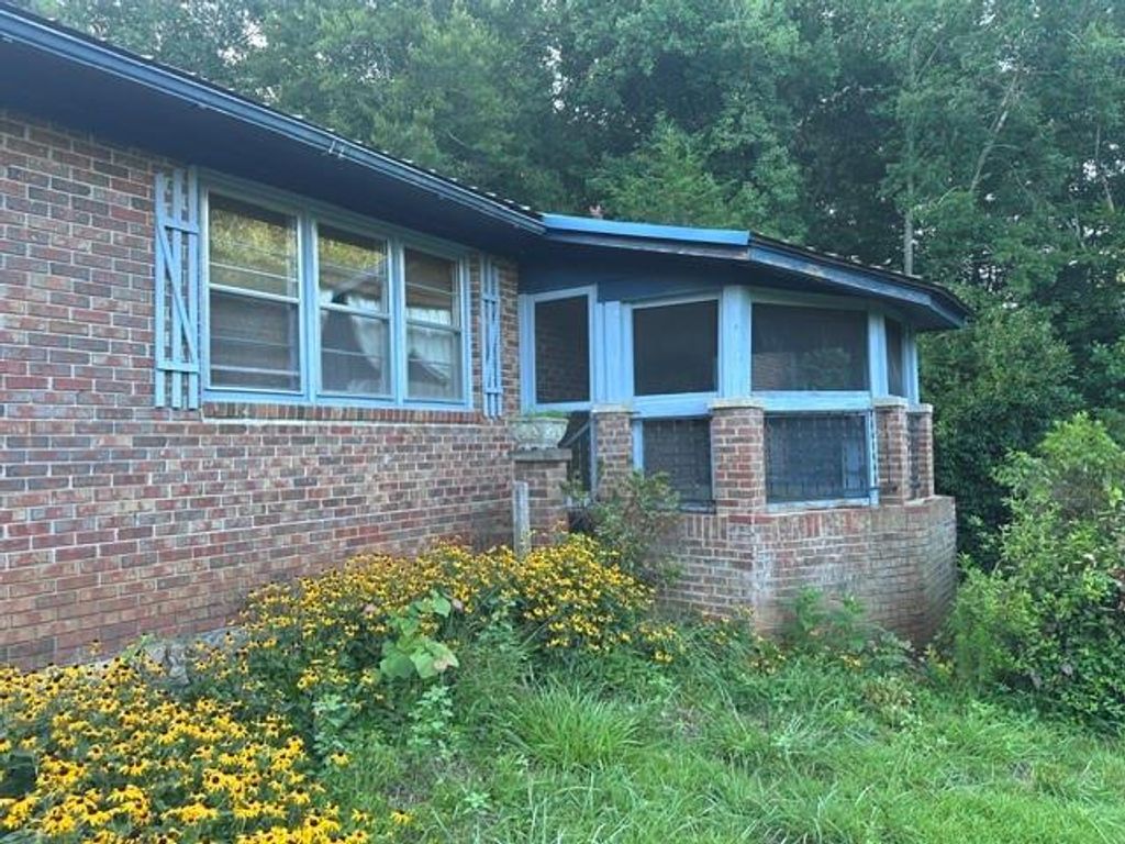 1069 Harbert Valley Road, Toccoa, GA 30577