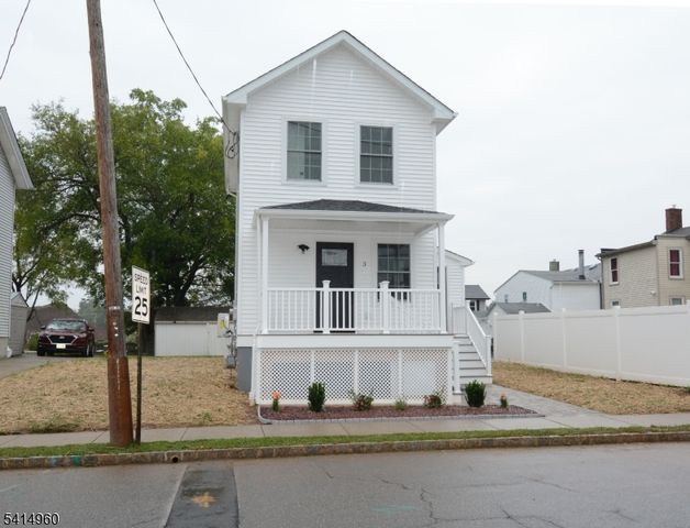 3 Brown St, Flemington Boro, NJ 08822