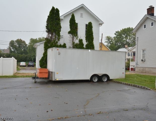3 Brown St, Flemington Boro, NJ 08822