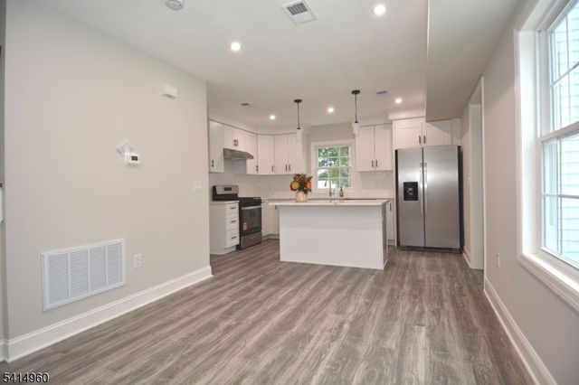 3 Brown St, Flemington Boro, NJ 08822