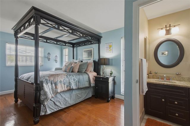 2990 MEADOW OAK DRIVE N, Clearwater, FL 33761