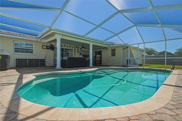 2990 MEADOW OAK DRIVE N, Clearwater, FL 33761