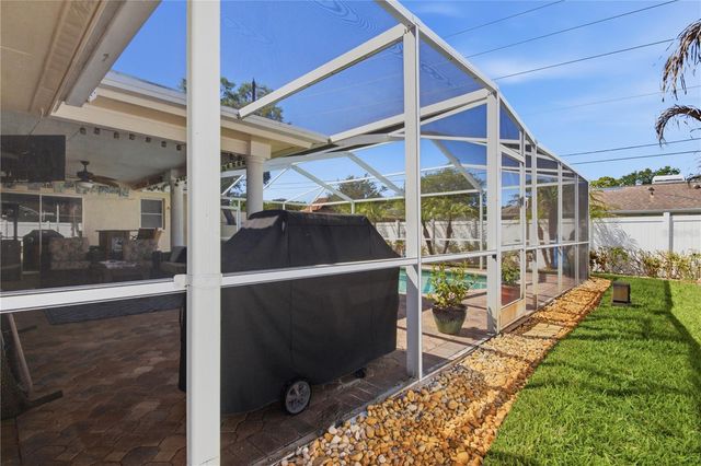 2990 MEADOW OAK DRIVE N, Clearwater, FL 33761