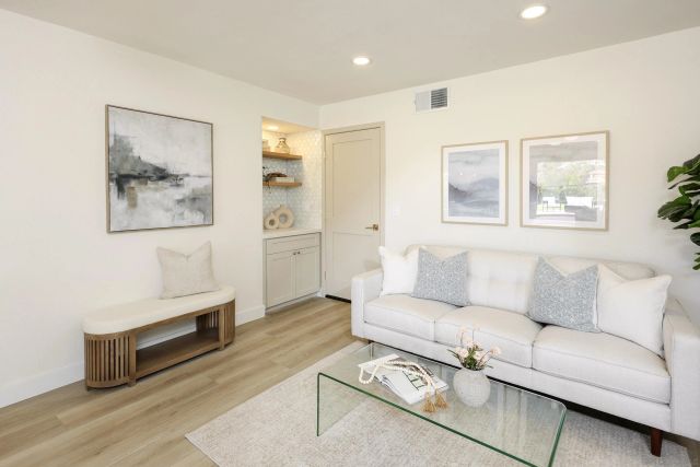 1705 Hawk View Dr, Encinitas, CA 92024